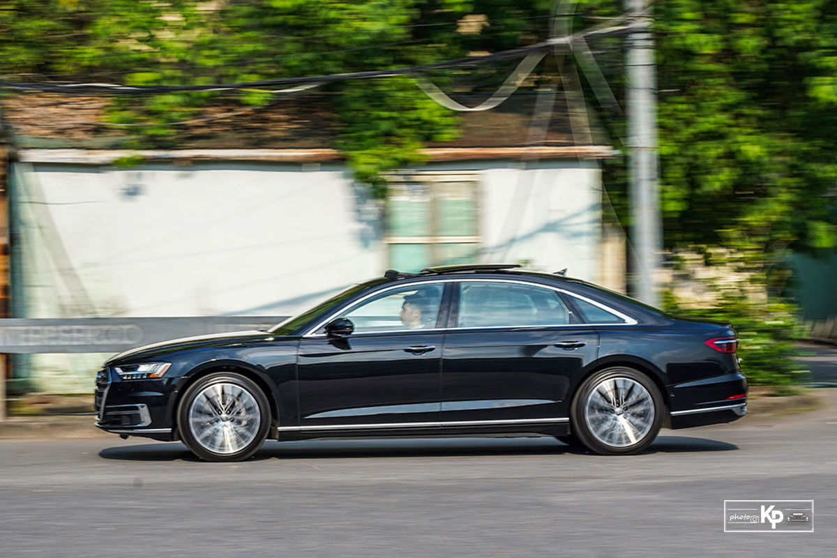 Ảnh Vận hành xe Audi A8L 2021
