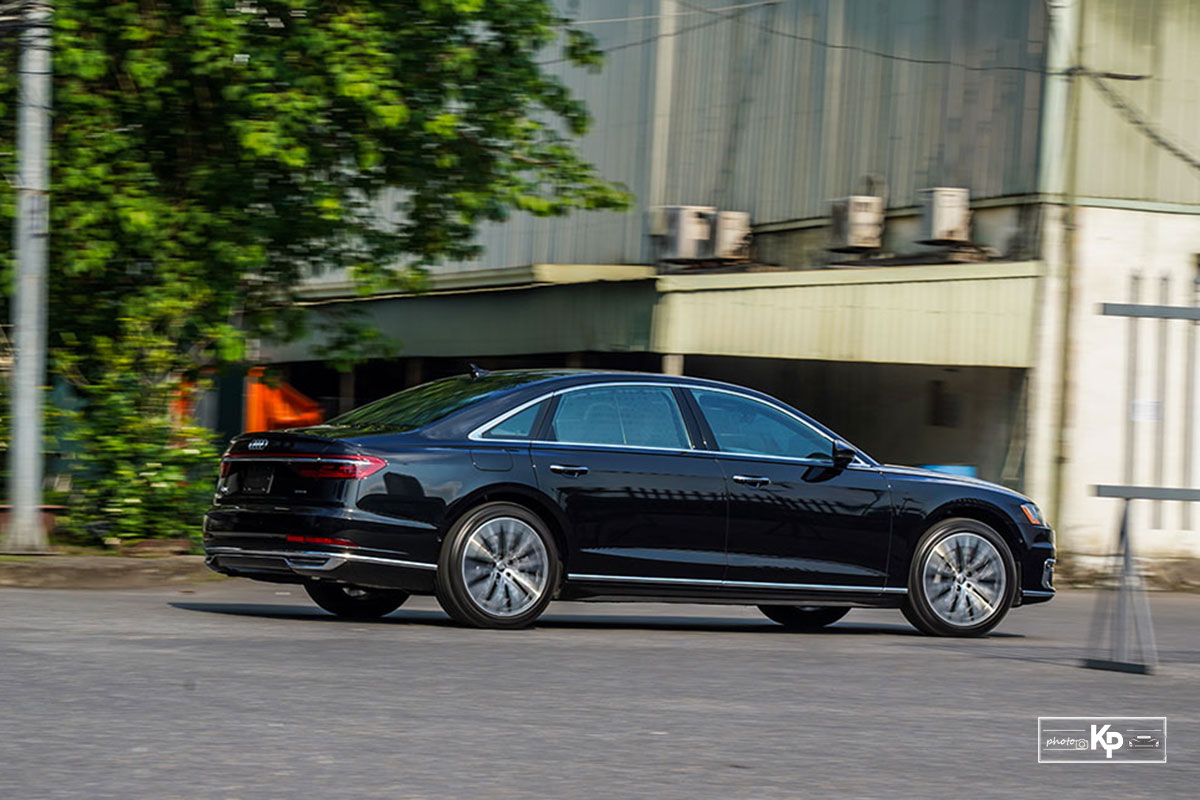 Ảnh Vận hành xe Audi A8L 2021 a1