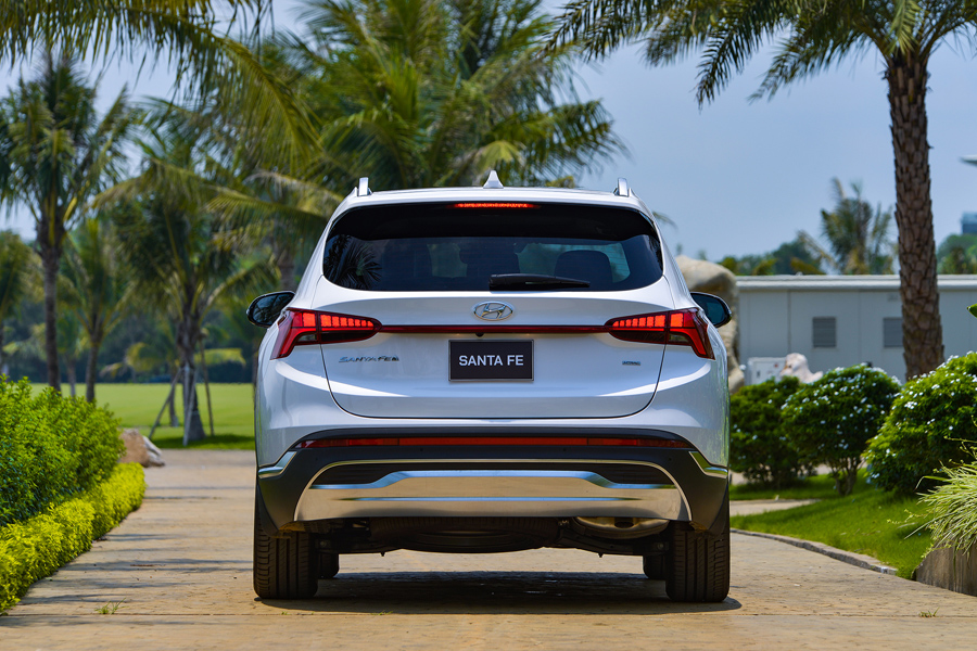 Soi những điểm nhấn đặc biệt tr&ecirc;n Hyundai Santa Fe 2021 a6