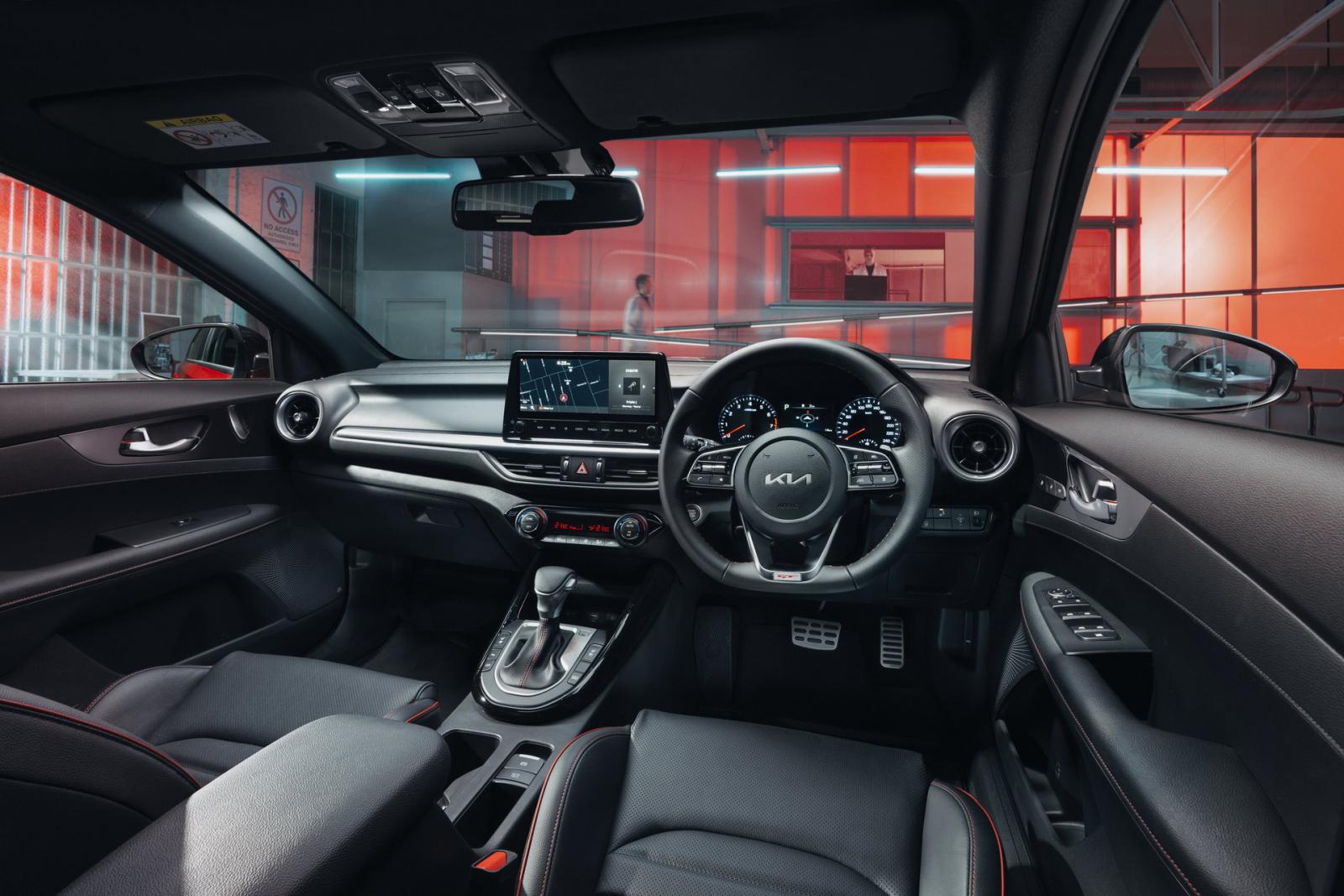 Kia Cerato 2021 mới đảm bảo cung cấp trải nghiệm l&aacute;i tuyệt đỉnh.