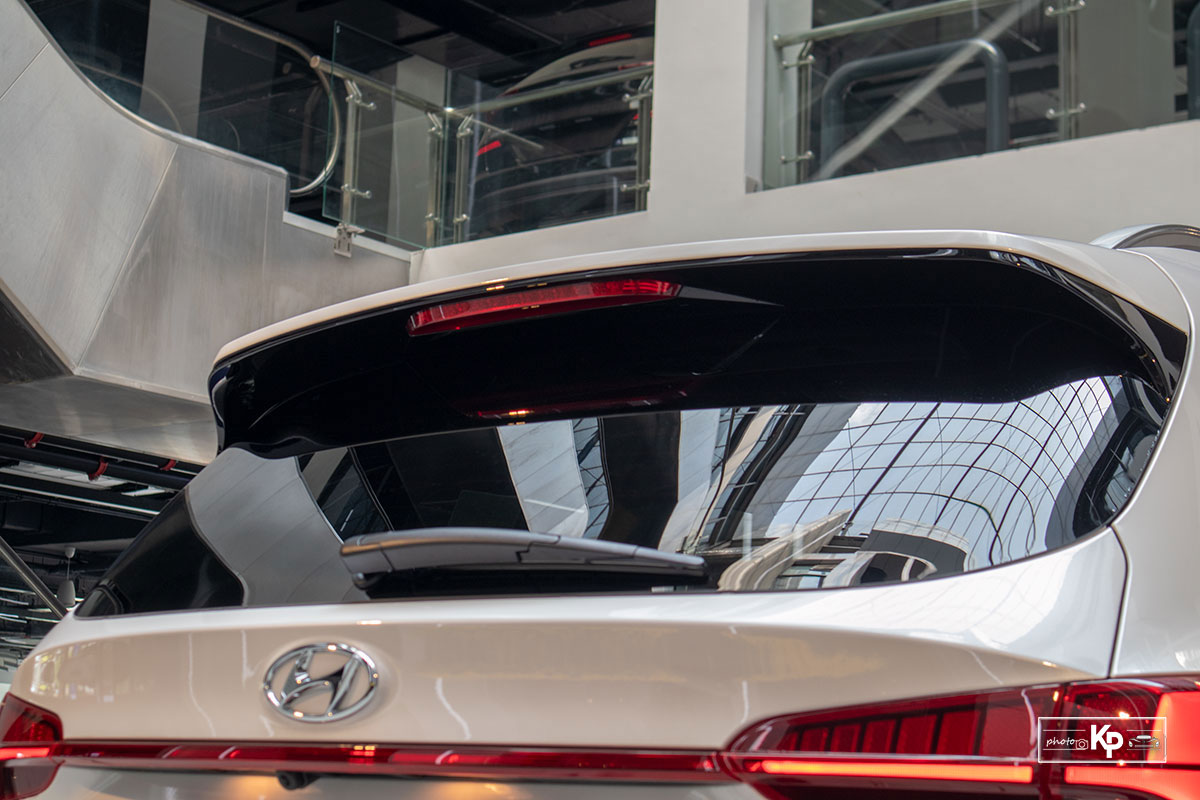 Ảnh Kính chắn gió xe Hyundai Santa Fe 2021