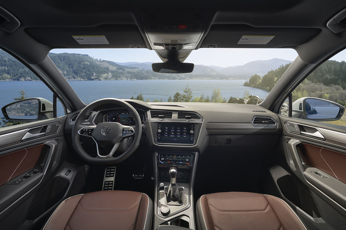Ảnh Khoang lái xe Volkswagen Tiguan 2022