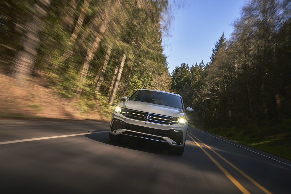 Ảnh Vận hành xe Volkswagen Tiguan 2022
