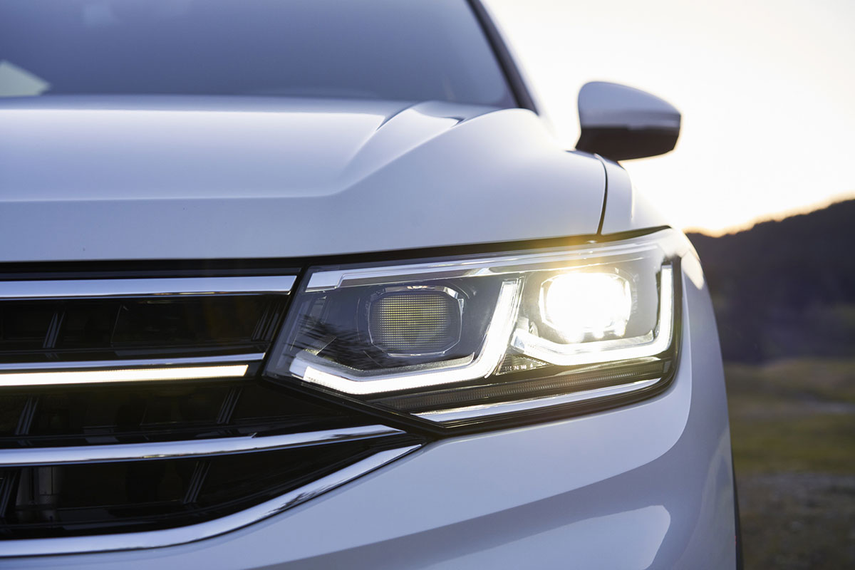 Ảnh Đèn pha xe Volkswagen Tiguan 2022