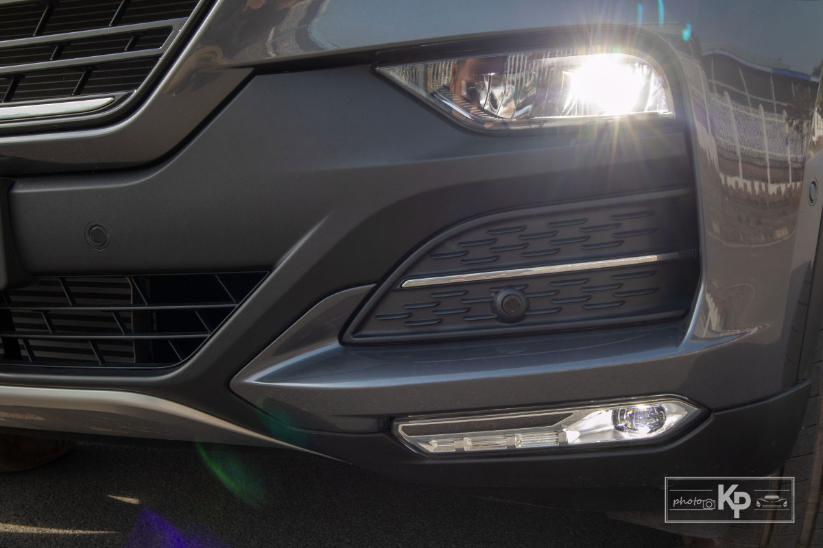 Ảnh Đ&egrave;n xe VinFast Lux SA2.0 2021