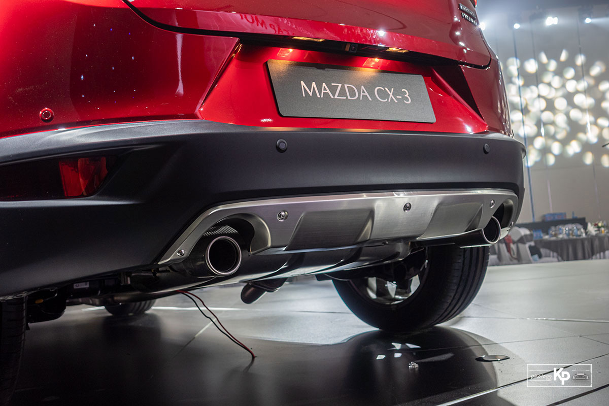 Ảnh Cản sau xe Mazda CX-3 2021 a1