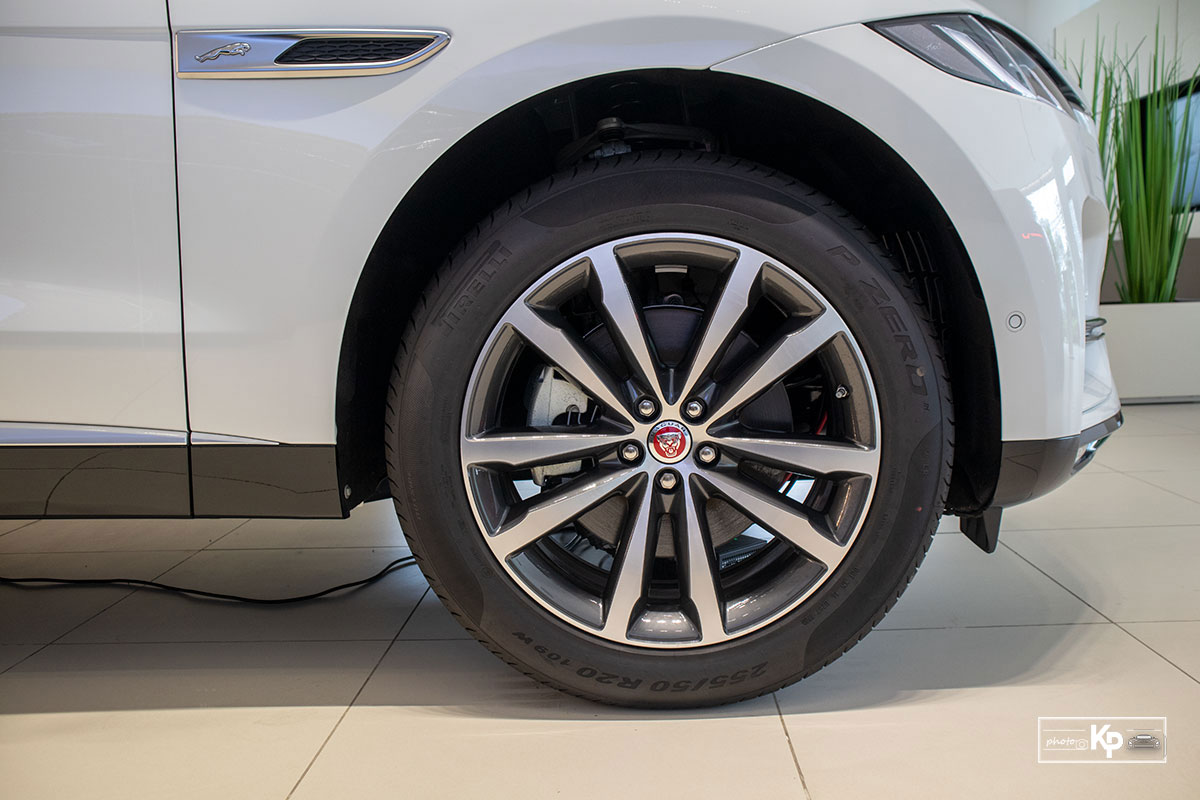 Ảnh La-zăng xe Jaguar F-Pace 2021