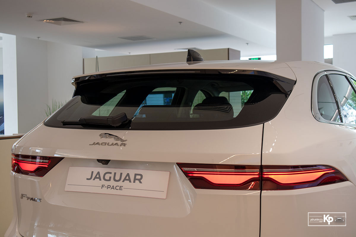 Ảnh C&aacute;nh gi&oacute; xe Jaguar F-Pace 2021