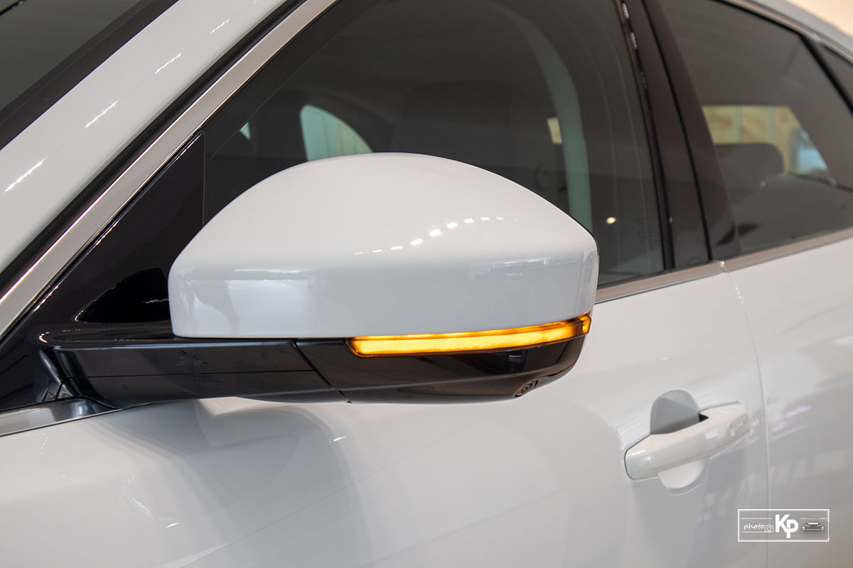 Ảnh Gương xe Jaguar F-Pace 2021
