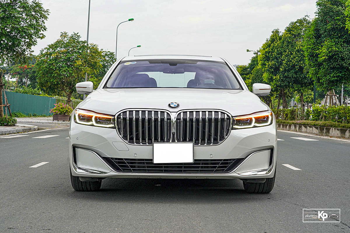 Ảnh Đầu  xe BMW 730Li Pure Excellence 2021