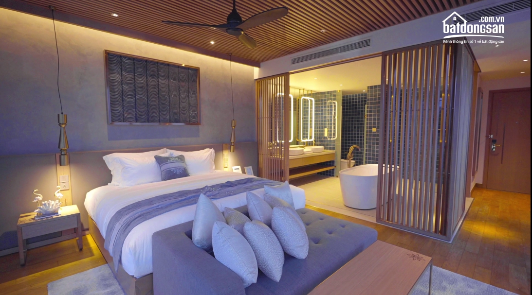 Thiết kế ph&ograve;ng ngủ master trong biệt thự mẫu của dự &aacute;n Shantira Beach Resort & Spa 