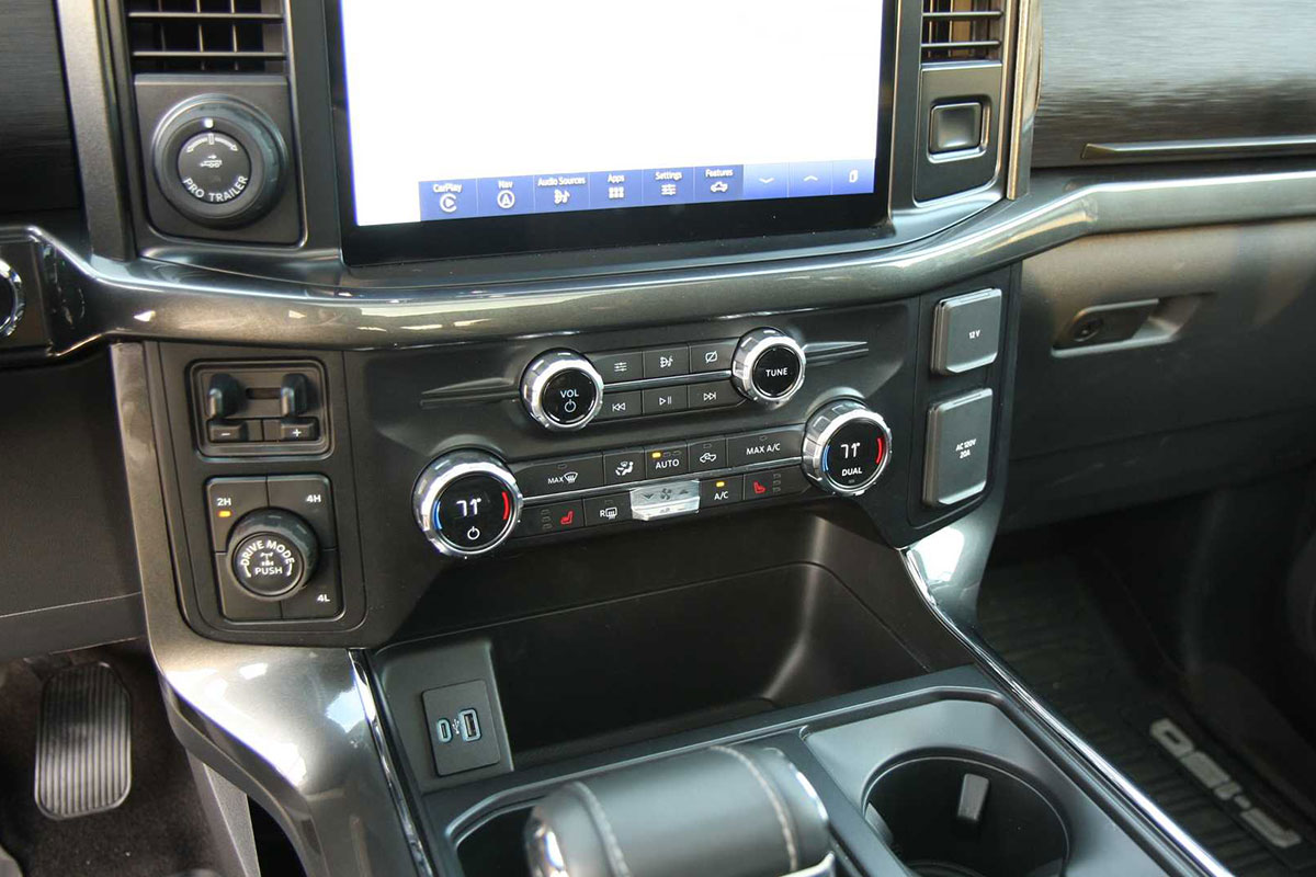 Ảnh Điều h&ograve;a xe Ford F-150 2021 