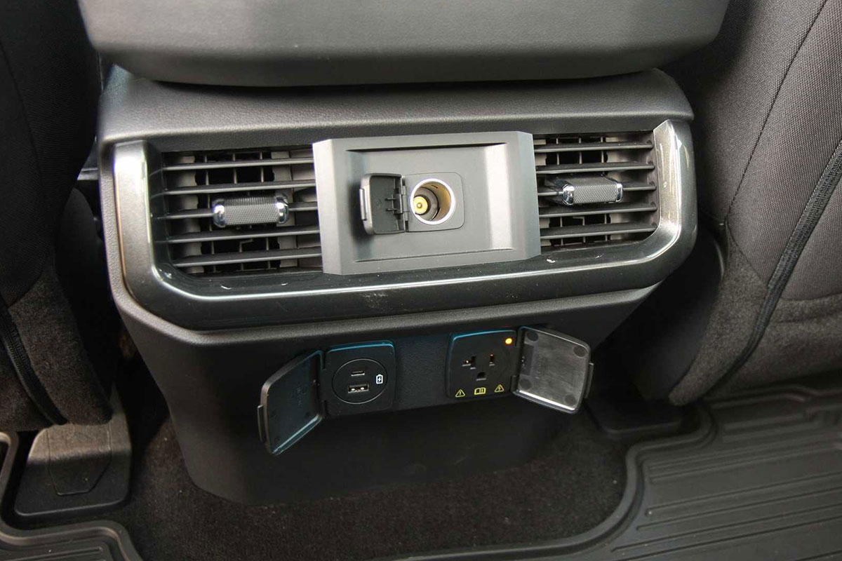 Ảnh Cửa gi&oacute; điều h&ograve;a xe Ford F-150 2021 