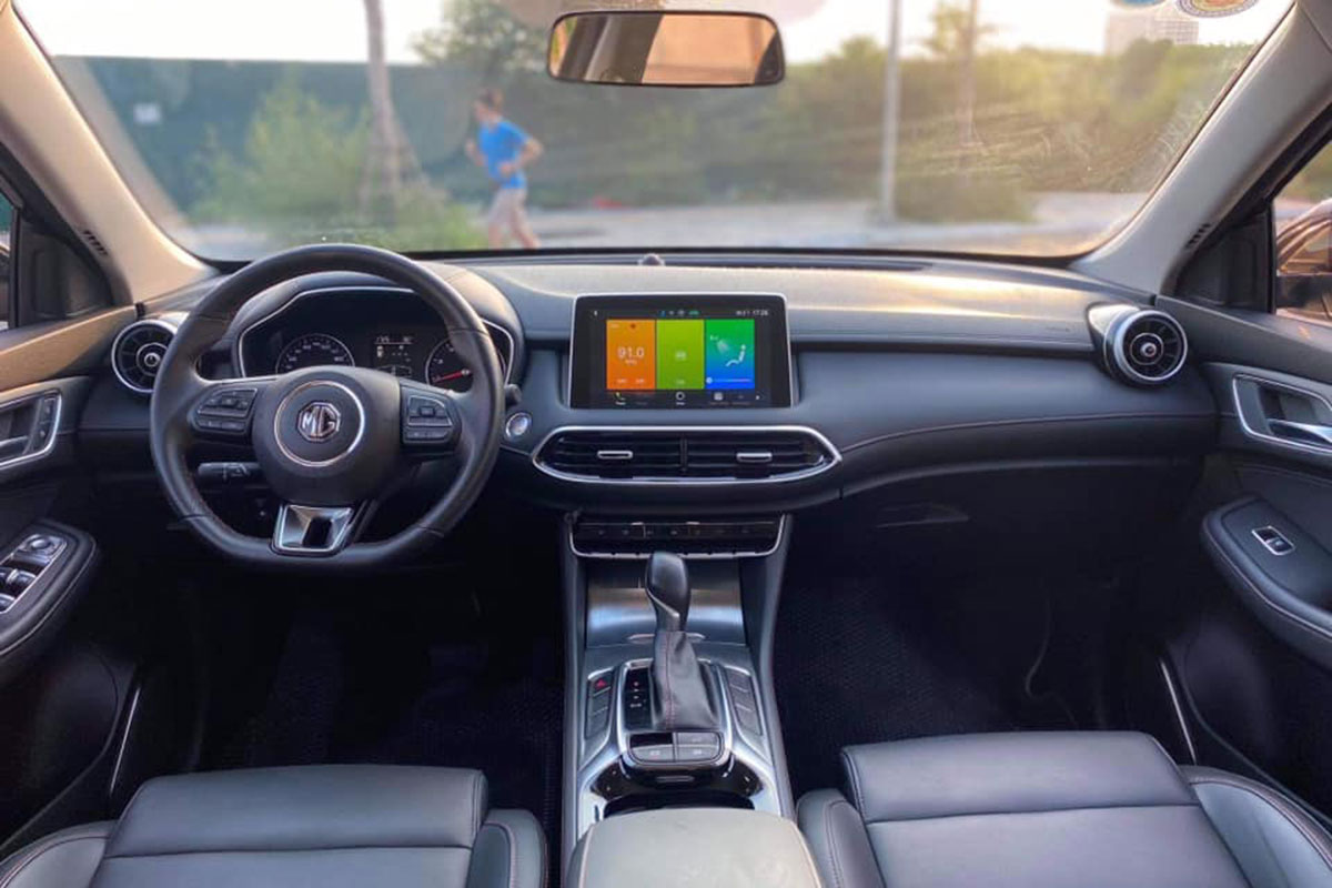 Chạy lướt 2.000 km, MG HS 1.5T rao b&aacute;n, chủ nh&acirc;n lỗ nguy&ecirc;n tiền ra biển Q3