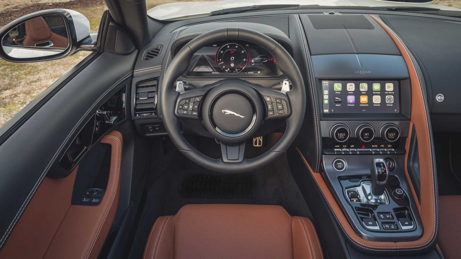 Jaguar F-Type 2022 hứa hẹn mang đến trải nghiệm l&aacute;i thượng đỉnh.