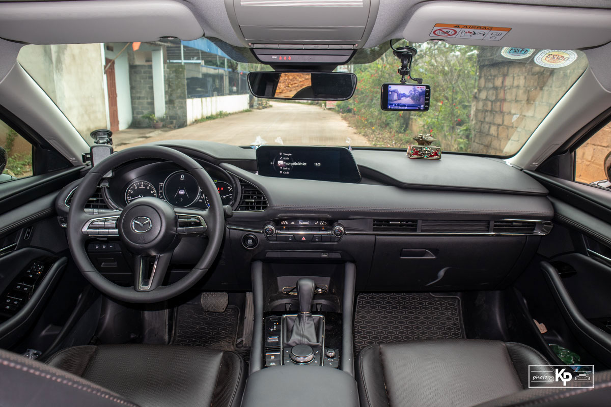 Ưu nhược điểm Mazda 3 2021: Đ&acirc;u l&agrave; l&yacute; do bị Kia Cerato vượt mặt? a2