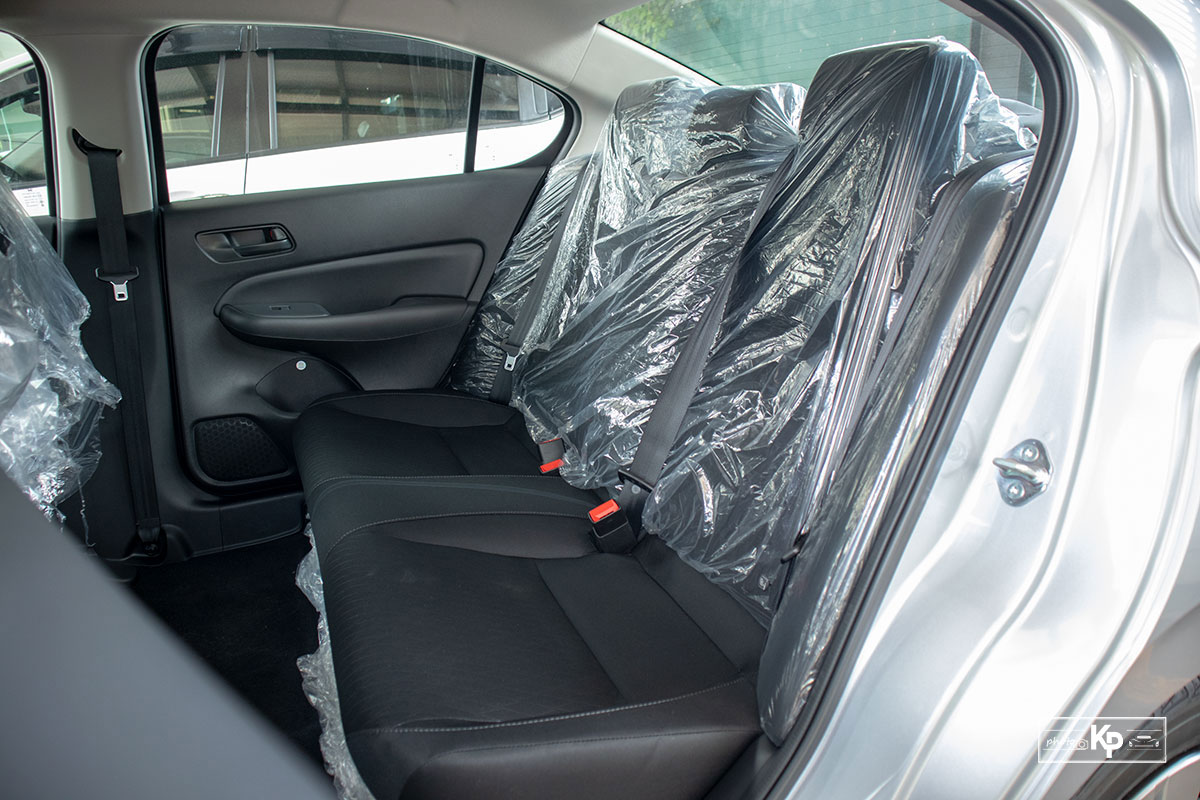 Ảnh Ghế sau xe Honda City E 2021