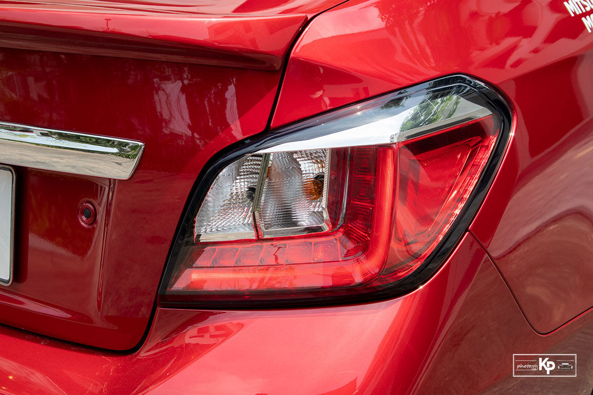 Ảnh Đèn hậu xe Mitsubishi Attrage CVT Premium 2021