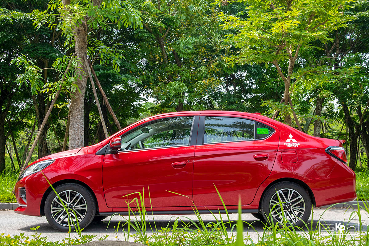 Ảnh Thân xe Mitsubishi Attrage CVT Premium 2021