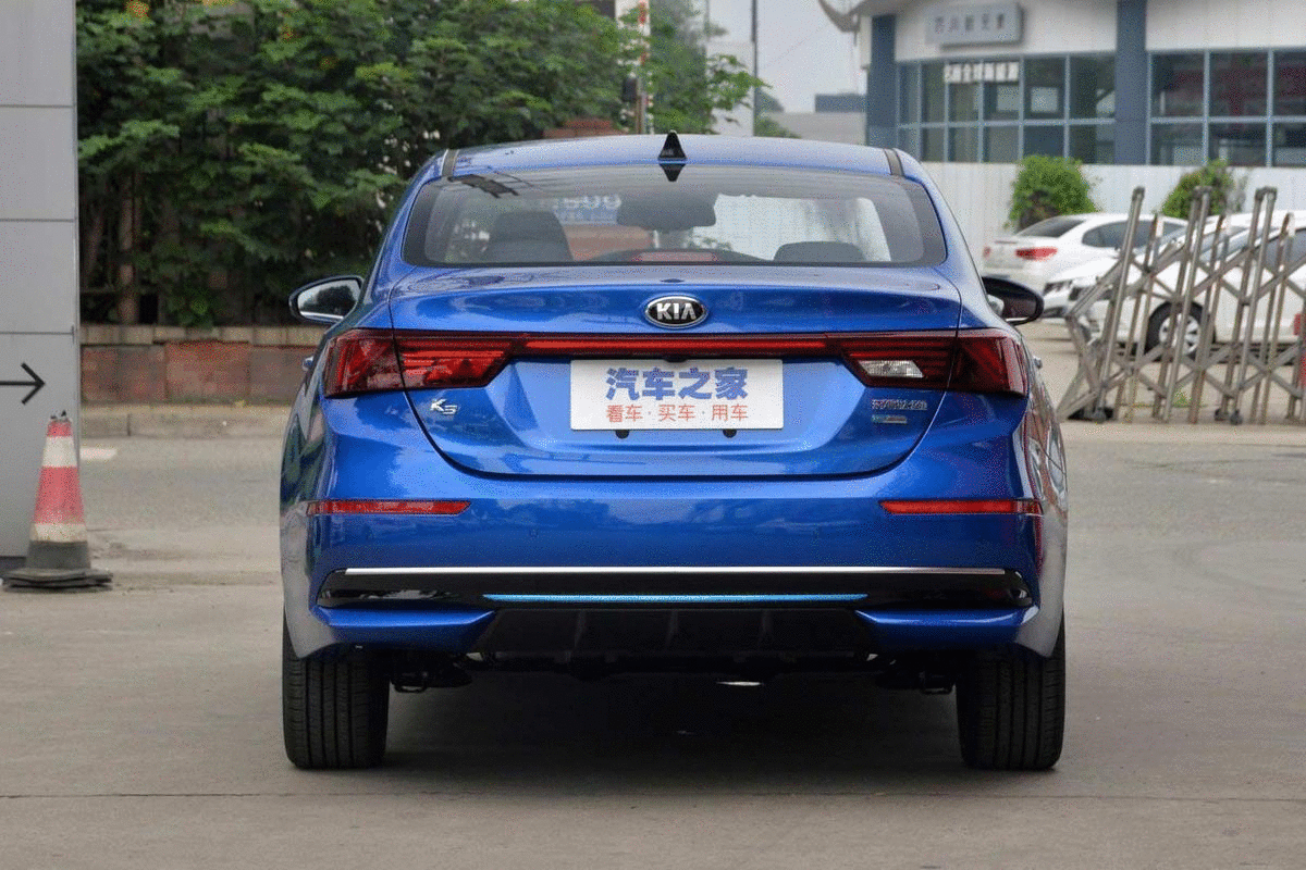 Kia Cerato 2021 phi&ecirc;n bản xe điện tr&igrave;nh l&agrave;ng.