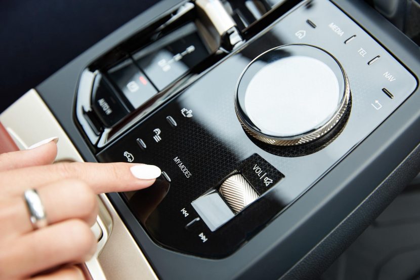 Camera nội thất c&oacute; thể gi&uacute;p ghi lại khoảnh khắc v&agrave; chống trộm.
