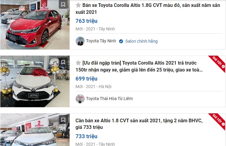 Toyota Corolla Altis giảm giá sốc, tặng phụ kiện 1