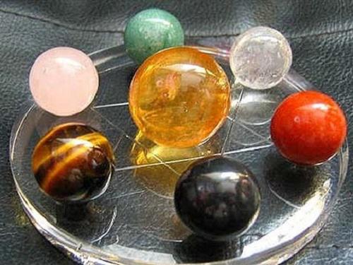 quả cầu phong thủy nhiều màu sắc