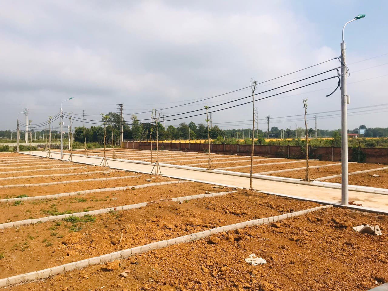 Đất nền ph&acirc;n l&ocirc; v&ugrave;ng ven h&agrave; nội