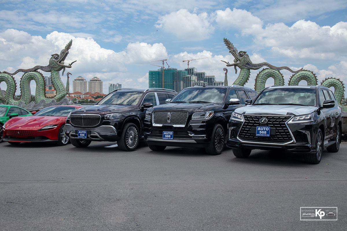 Dubai thu nhỏ với dàn siêu xe hơn trăm tỷ tại Hà Nội cổ vũ ĐTVN trước giờ xung trận đấu UAE A9