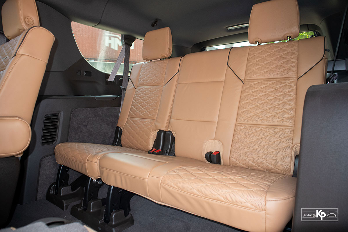 Soi Cadillac Escalade 2021 đầu ti&ecirc;n về Việt Nam Đầy cơ bắp, nhưng vẫn sang trọng a18