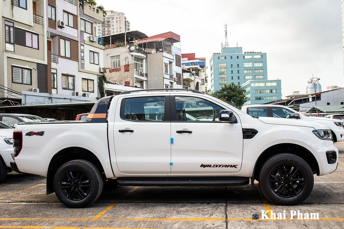 Ford Ranger lắp ráp tại Vi&ecirc;̣t Nam l&ocirc;̣ di&ecirc;̣n s&ocirc;́ phi&ecirc;n bản, th&ocirc;ng s&ocirc;́ - Ảnh 3.