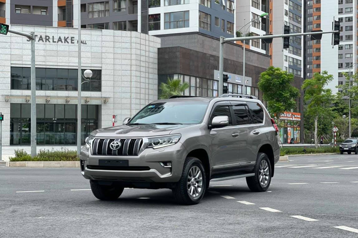 Toyota Land Cruiser Prado đăng ký 2021, chạy lướt bán lại đắt hơn giá niêm yết, có đáng mua 2 Toyota Land Cruiser Prado đăng ký 2021, chạy lướt bán lại đắt hơn giá niêm yết, có đáng mua a2