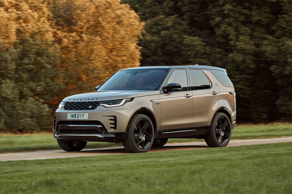 Land Rover Discovery ho&agrave;n to&agrave;n mới cập bến Singapore.