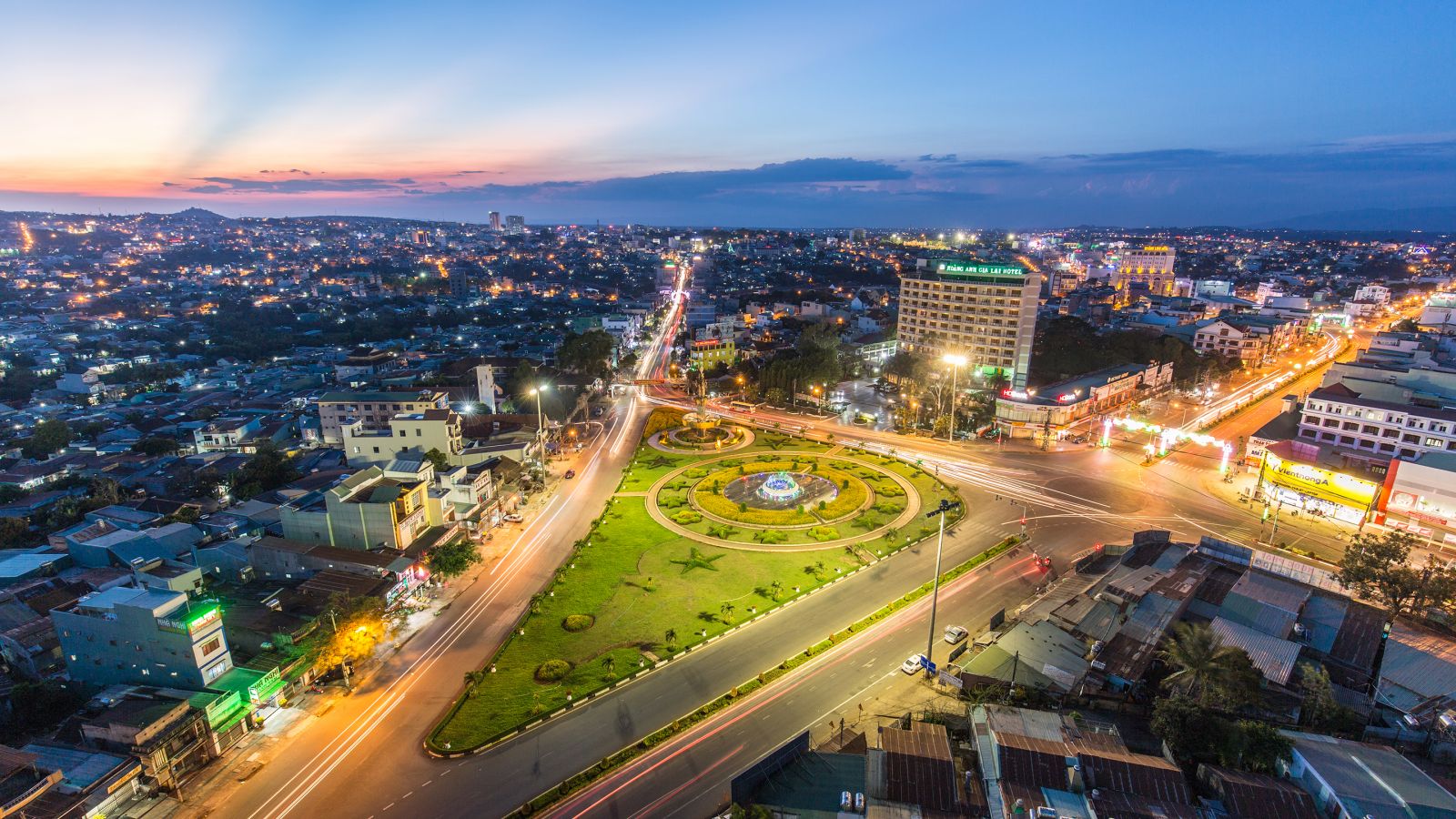nhà ở, đường đi về buổi đêm