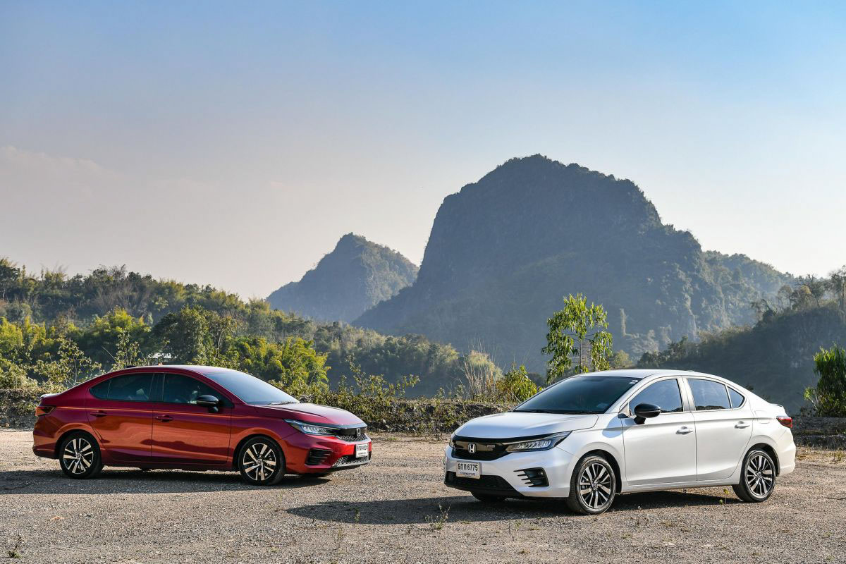 Mazda, Mitsubishi, Honda - những "đ&ocirc;̀ng hương" của&nbsp;Toyota cũng phải thực hi&ecirc;̣n chương trình&nbsp;tri&ecirc;̣u h&ocirc;̀i tương tự. 1