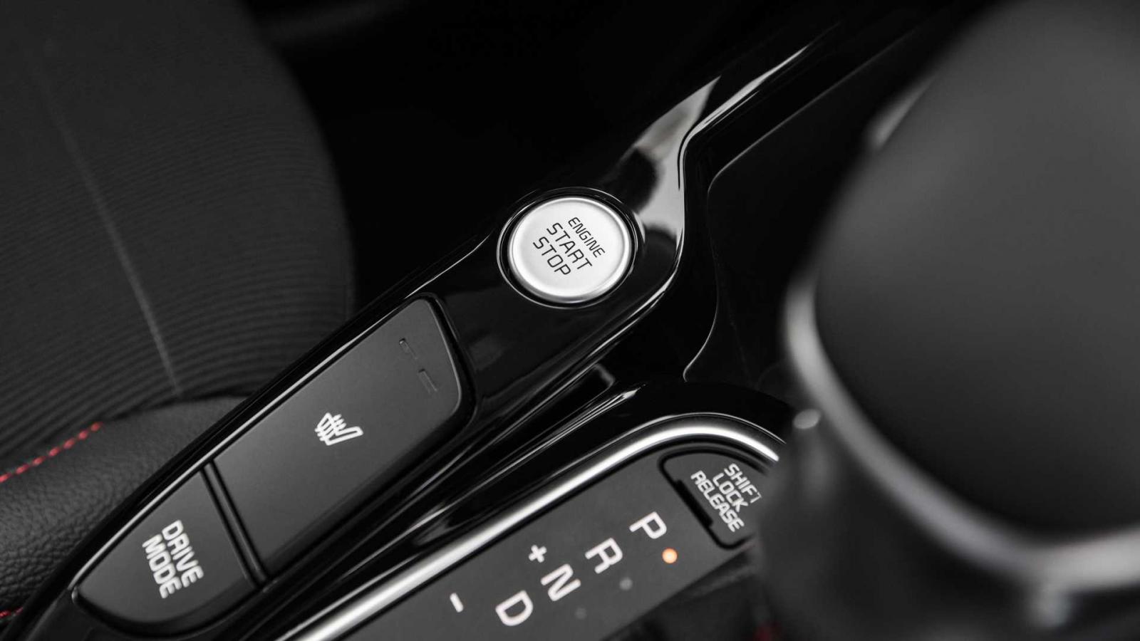 Kia Soul 2022 loại bỏ tùy chọn số sàn và tăng giá nhẹ cho biến thể cơ sở.