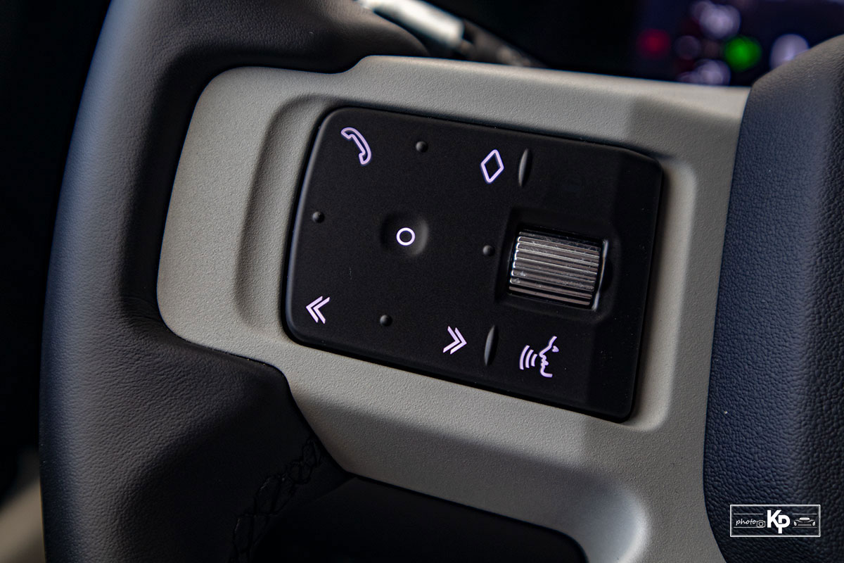 Ảnh N&uacute;t bấm xe Land Rover Defender 90 2021