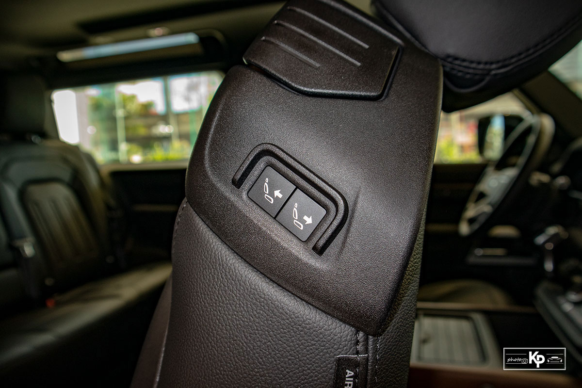 Ảnh N&uacute;t bấm ghế xe Land Rover Defender 90 2021