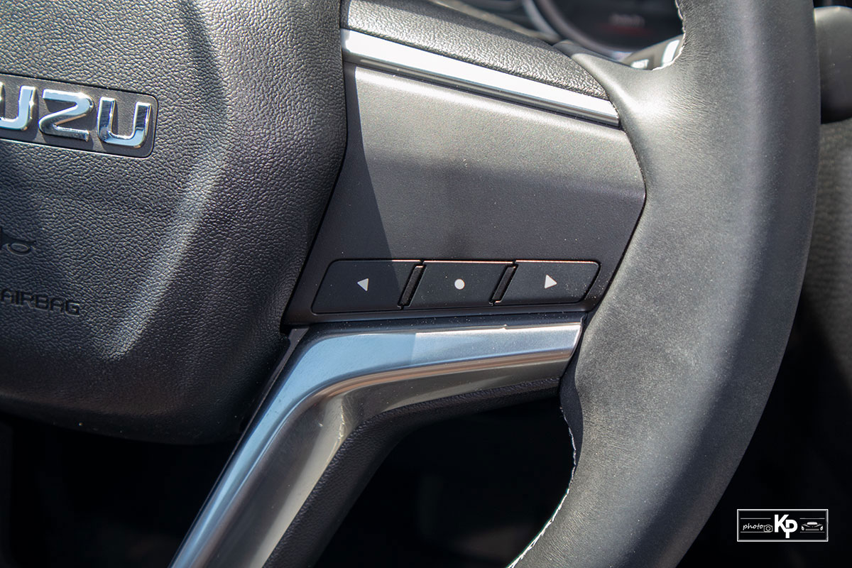 Ảnh Nút bấm xe Isuzu D-Max 2021 a1