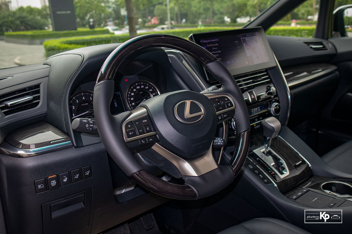 Ảnh Vô-lăng xe Lexus LM 350 2021 