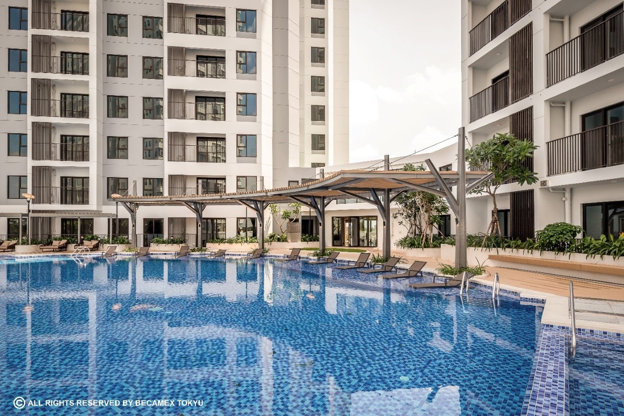 hồ bơi b&ecirc;n trong dự &aacute;n SORA gardens II.
