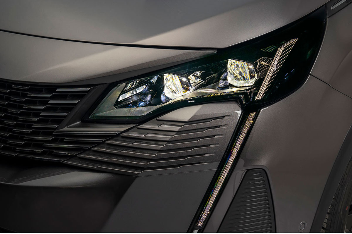 Peugeot 3008 2021 ra Việt Nam Thiết kế mới đầy ấn tượng, giá tăng nhẹ 2 Peugeot 3008 2021 ra Việt Nam Thiết kế mới đầy ấn tượng, giá tăng nhẹ a2