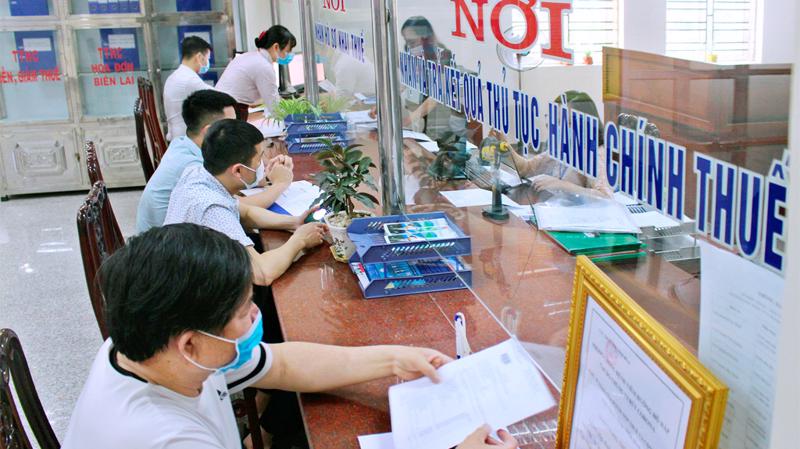 hình ảnh minh họa cho việc nộp thuế bất động sản