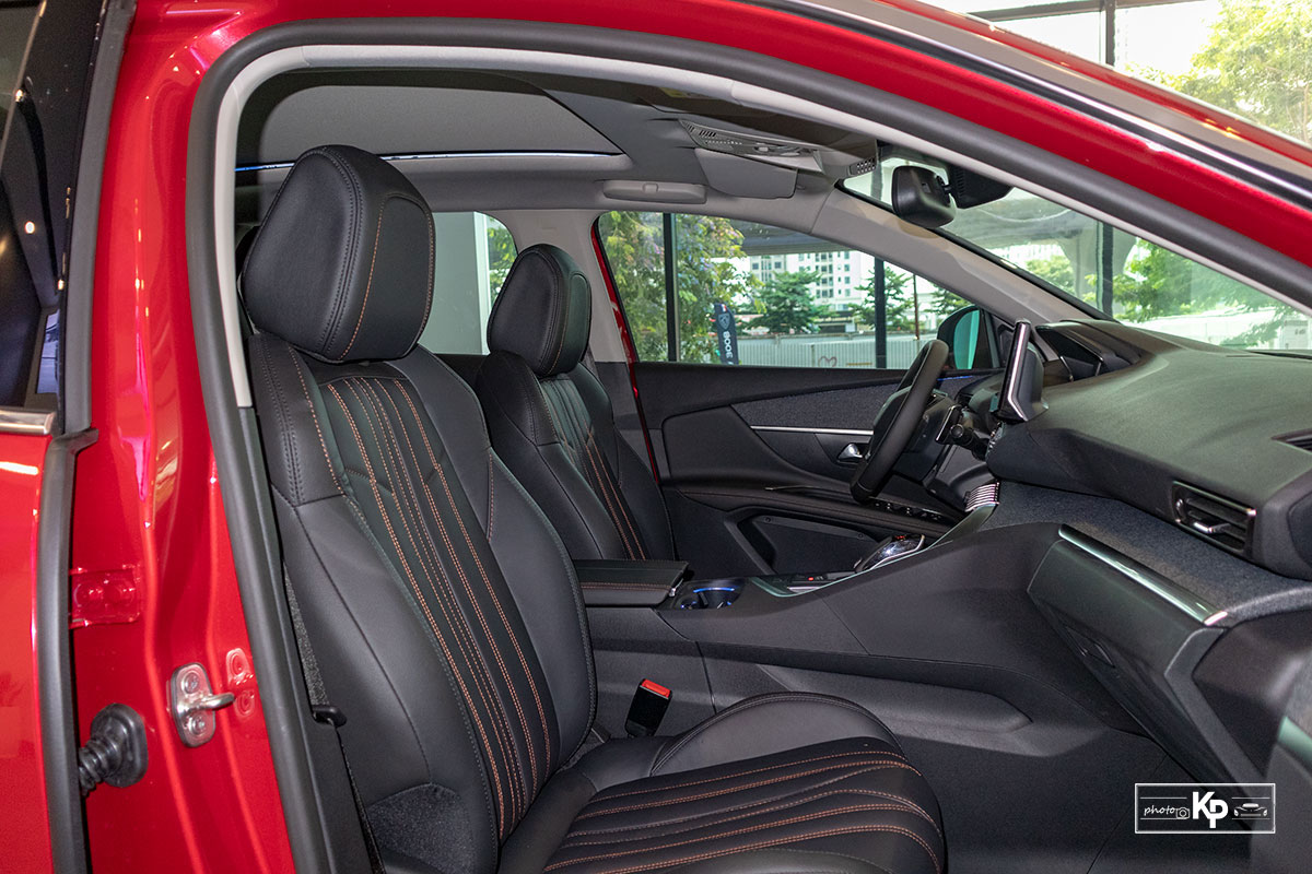Ảnh Ghế phụ xe Peugeot 3008 2021