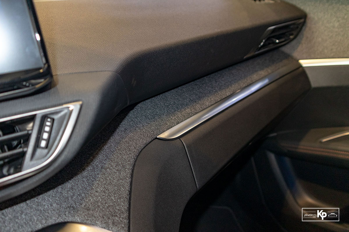 Ảnh Vải cao cấp xe Peugeot 3008 2021