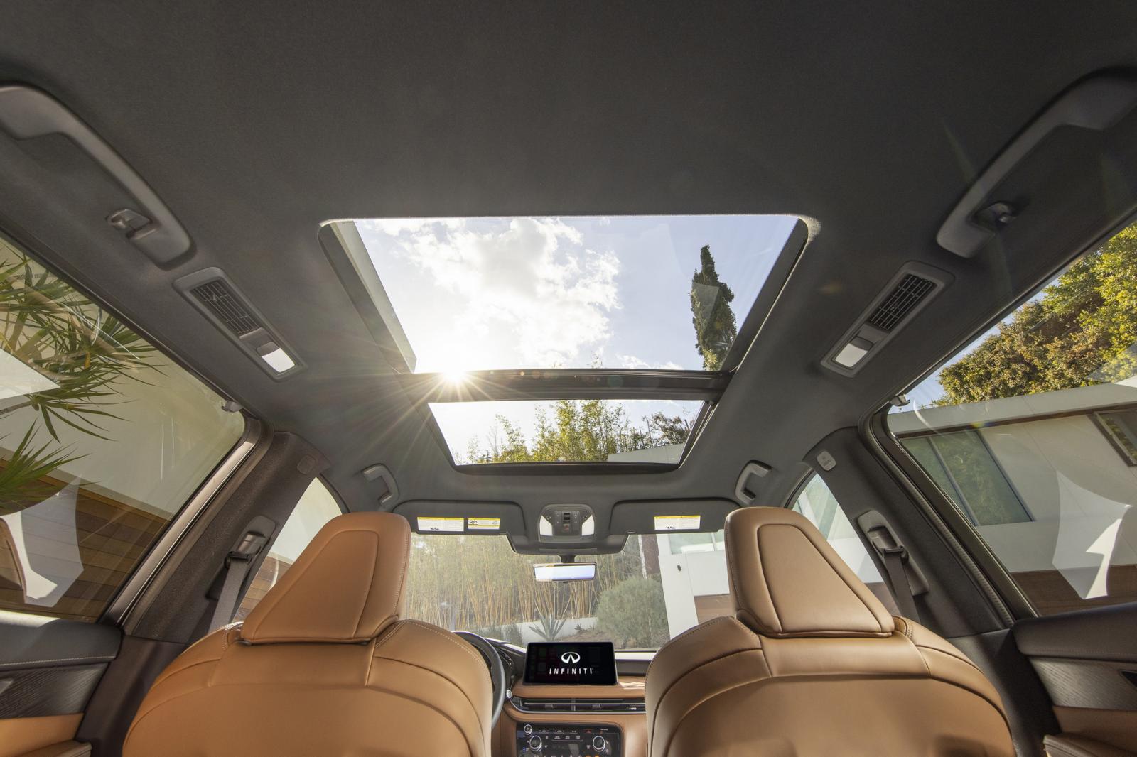 Infiniti QX60 2022 hiện đại, sang trọng v&agrave; to&aacute;t l&ecirc;n vẻ xa xỉ.