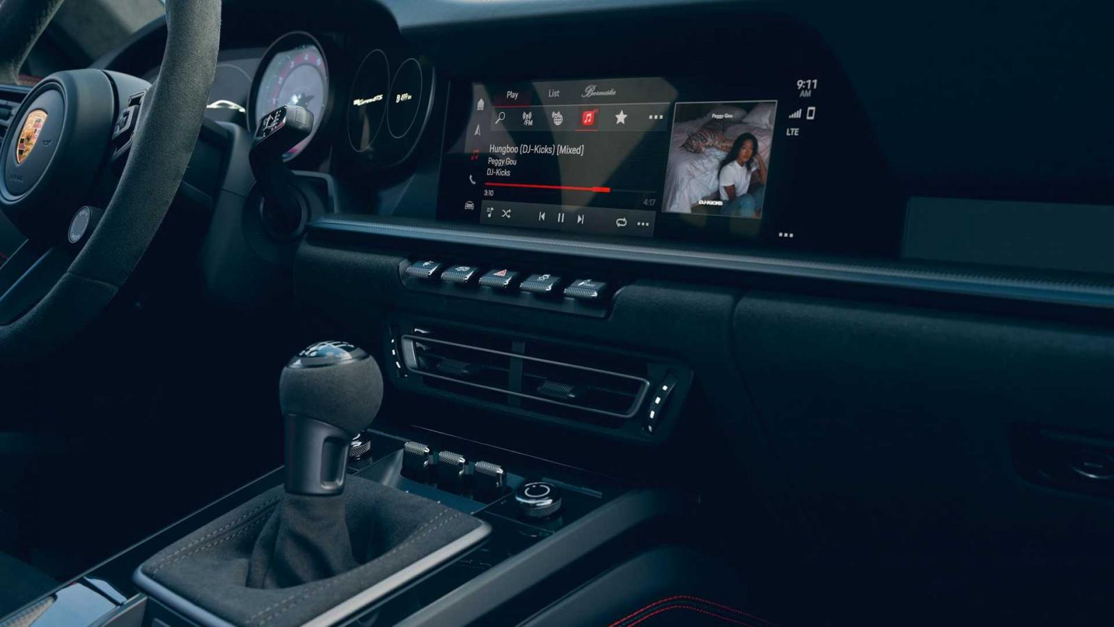 Porsche 911 GTS 2022 đảm bảo cung cấp trải nghiệm lái khó quên.
