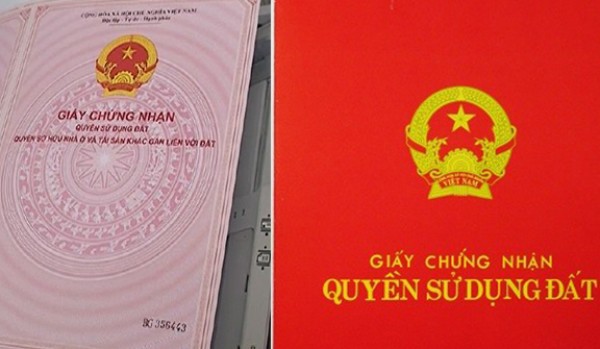 cận cảnh sổ đỏ cả mặt bìa ngoài và mặt trong