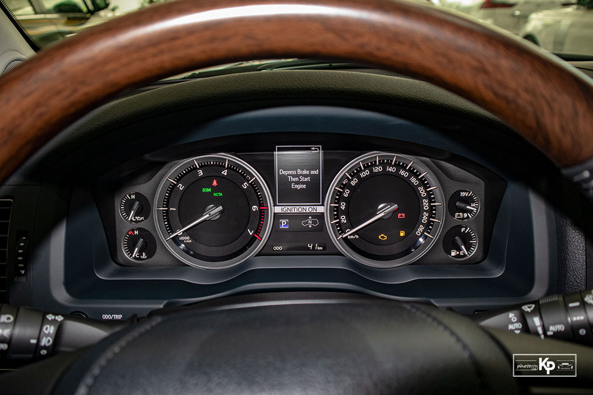 Ảnh Đồng hồ xe Toyota Land Cruiser 2021