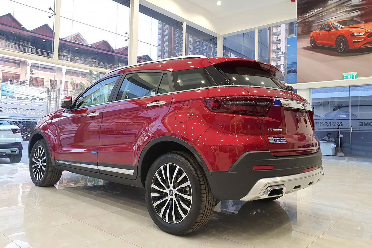 Ảnh thực tế Ford Territory 2021 tại đại l&yacute;, g&acirc;y &aacute;p lực l&ecirc;n Honda CR-V v&agrave; Mazda CX-5 a31